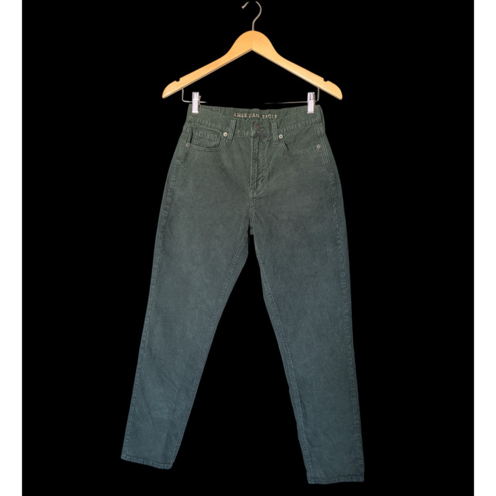 American Eagle Dark Green Corduroy Mom Jean Pants Size 0 Mid Rise Super Stretch